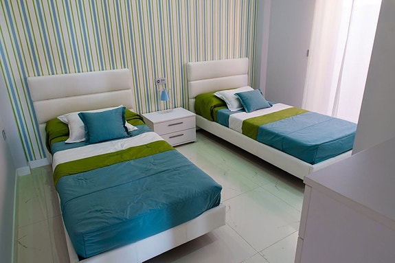 En megler med gode referanser - SPANIA1.no