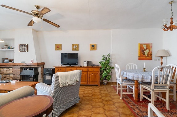 En megler med gode referanser - SPANIA1.no