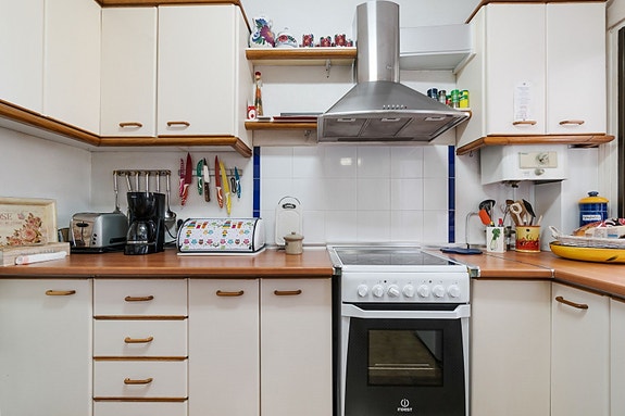 En megler med gode referanser - SPANIA1.no