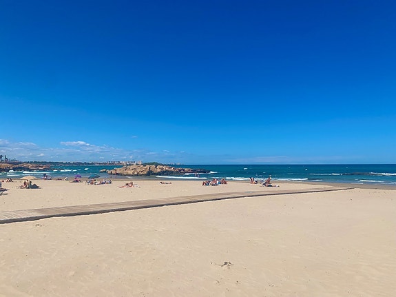 En megler med gode referanser - SPANIA1.no