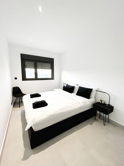 En megler med gode referanser - SPANIA1.no