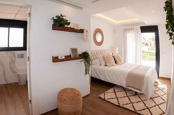 En megler med gode referanser -  SPANIA1.no