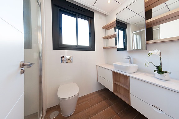 En megler med gode referanser -  SPANIA1.no