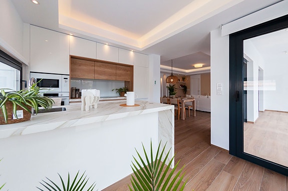 En megler med gode referanser -  SPANIA1.no