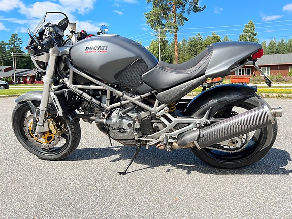 Ducati Monster S4 3 of 5