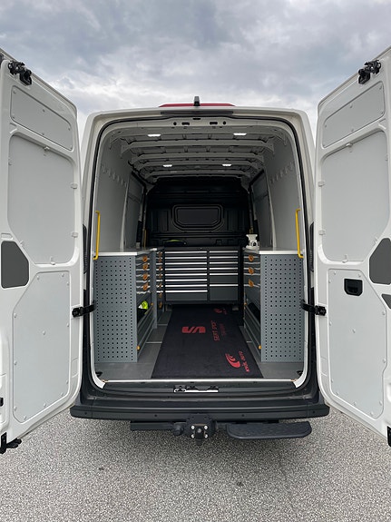 Volkswagen Crafter 5 of 13