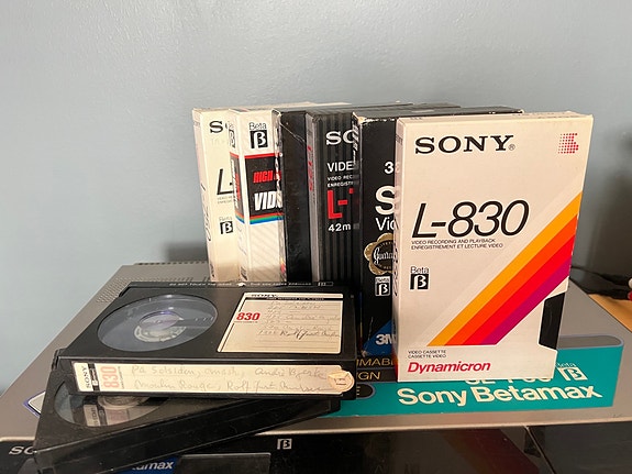 Product image 1 of 2