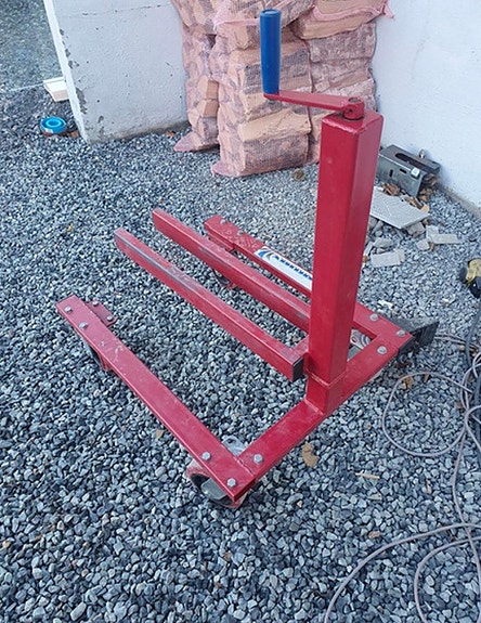 Product image 1 of 2