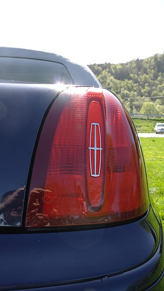 Lincoln Town Car 27 of 30