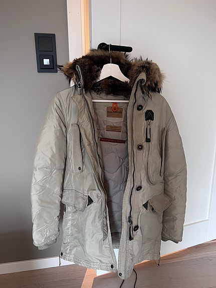 Dameklær til salgs (side 28) FINN Torget