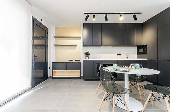 En megler med gode referanser - SPANIA1.no