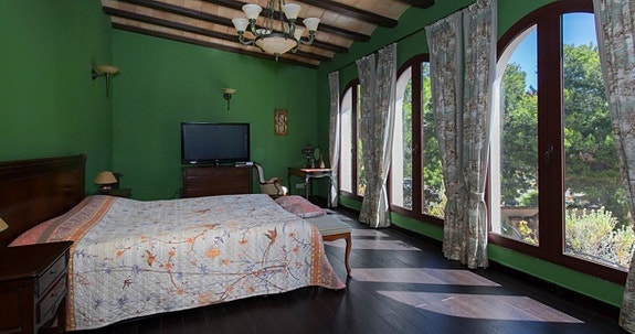 En megler med gode referanser - SPANIA1.no