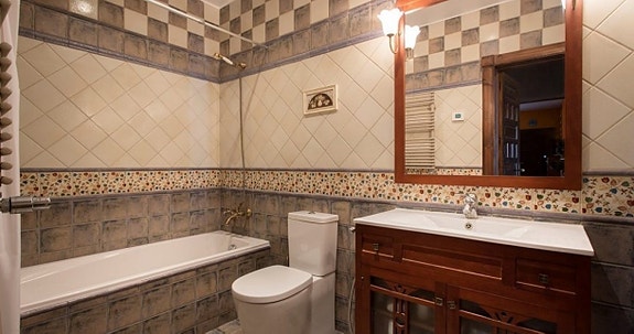 En megler med gode referanser - SPANIA1.no