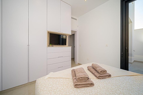 En megler med gode referanser - SPANIA1.no