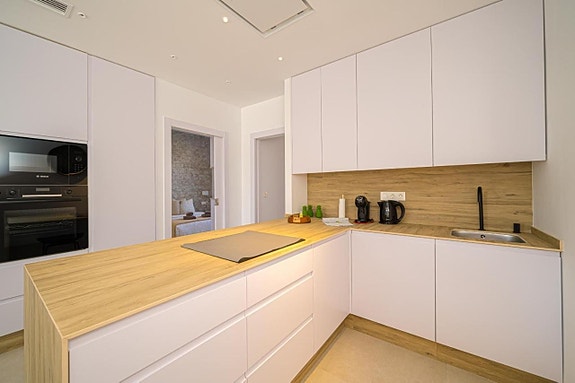 En megler med gode referanser - SPANIA1.no