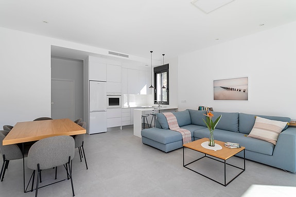 En megler med gode referanser - SPANIA1.no