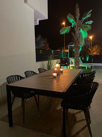 En megler med gode referanser - SPANIA1.no