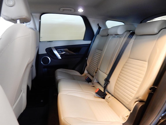 Land Rover Discovery Sport 7 of 20