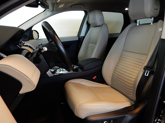 Land Rover Discovery Sport 6 of 20