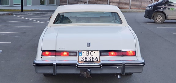Oldsmobile 6 of 20