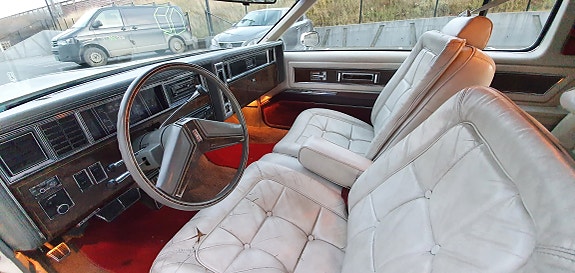 Oldsmobile 10 of 20