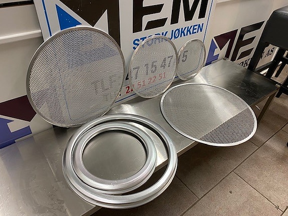 Product image 2 of 9