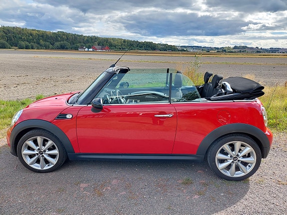 MINI Cooper 10 of 22