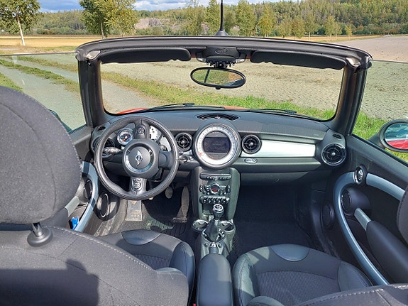 MINI Cooper 8 of 22