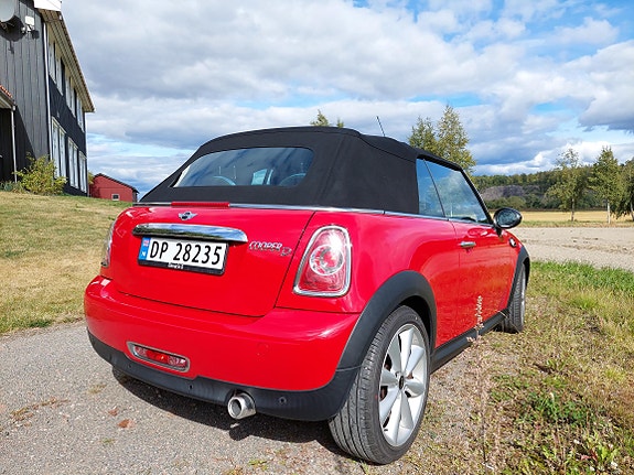 MINI Cooper 11 of 22