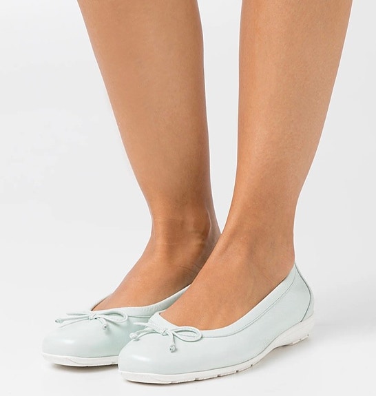 Product image 1 of 9