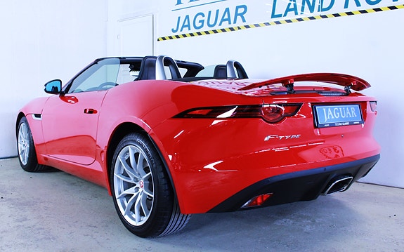 Jaguar F-TYPE 8 of 24