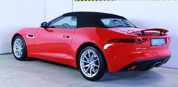 Jaguar F-TYPE 14 of 24