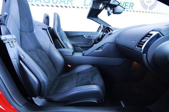 Jaguar F-TYPE 15 of 24