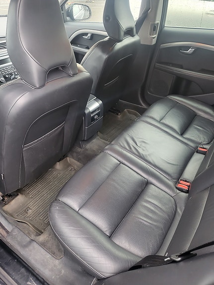 Volvo V70 10 of 23