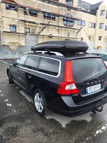 Volvo V70 17 of 23