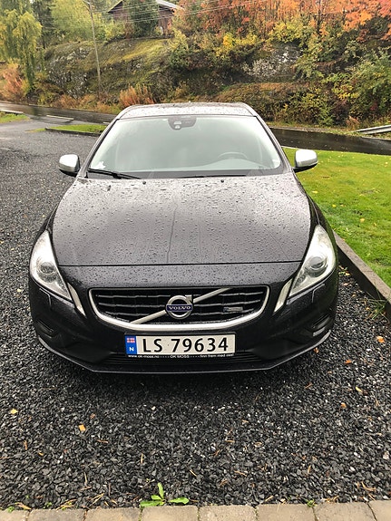 Volvo V60 1 of 5