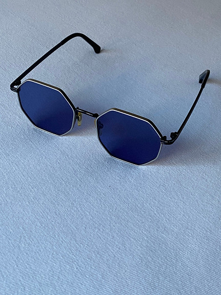 Komono solbriller | FINN