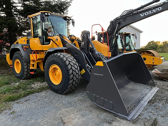 Volvo L110H Til utleie