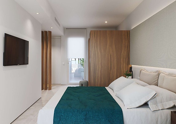 En megler med gode referanser - SPANIA1.no