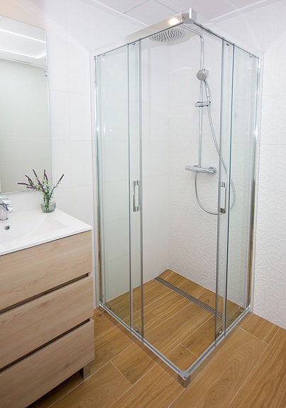 En megler med gode referanser -  SPANIA1.no