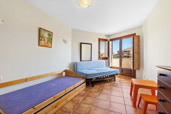 En megler med gode referanser - SPANIA1.no