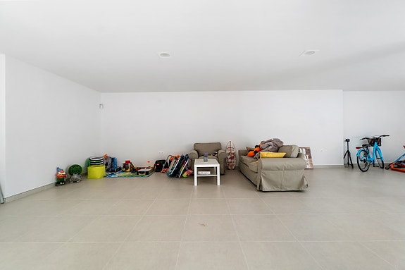 En megler med gode referanser -  SPANIA1.no