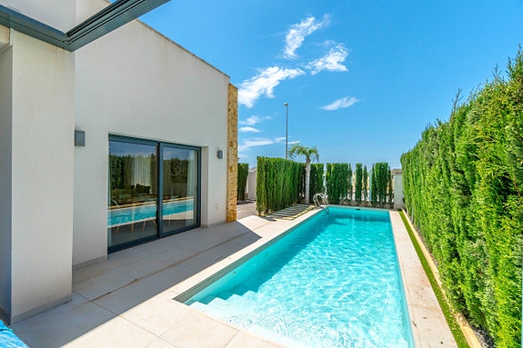 En megler med gode referanser -  SPANIA1.no