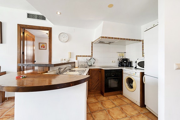 En megler med gode referanser - SPANIA1.no