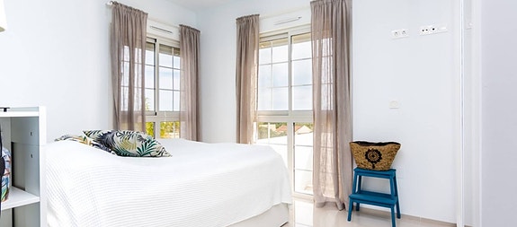 En megler med gode referanser -  SPANIA1.no