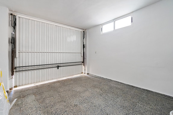 En megler med gode referanser - SPANIA1.no