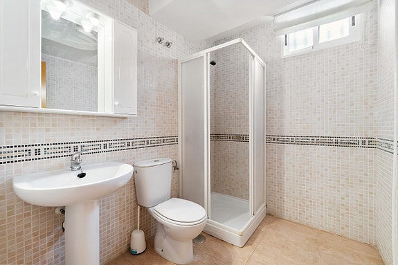 En megler med gode referanser - SPANIA1.no