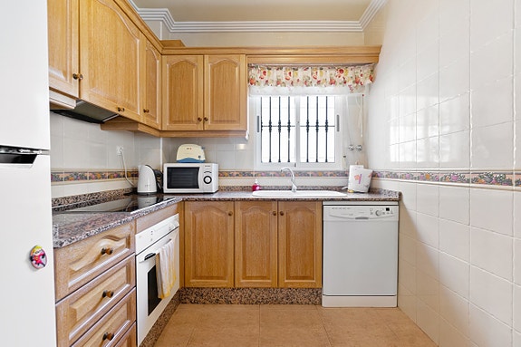 En megler med gode referanser - SPANIA1.no