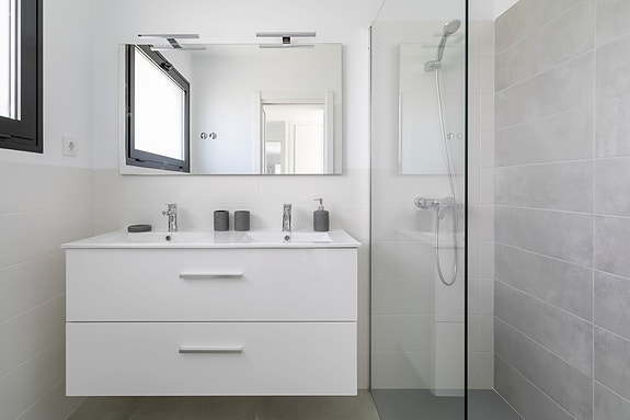 En megler med gode referanser - SPANIA1.no