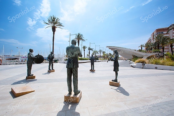 En megler med gode referanser - SPANIA1.no